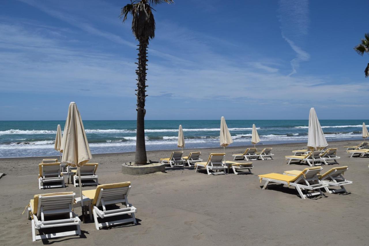 Amber Hotel Albania سبيل المظهر الخارجي الصورة