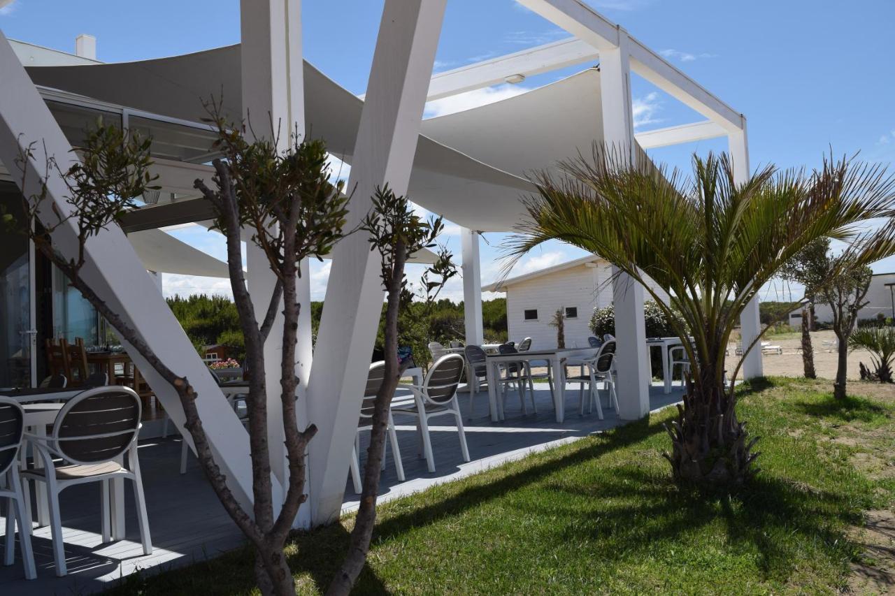 Amber Hotel Albania سبيل المظهر الخارجي الصورة