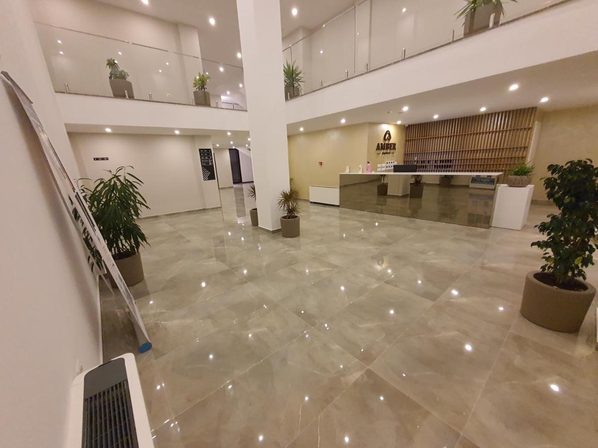 Amber Hotel Albania سبيل المظهر الخارجي الصورة