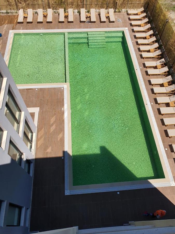 Amber Hotel Albania سبيل المظهر الخارجي الصورة